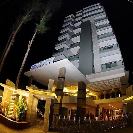 Neeshorgo Hotel & Resort Кокс-Базар Экстерьер фото