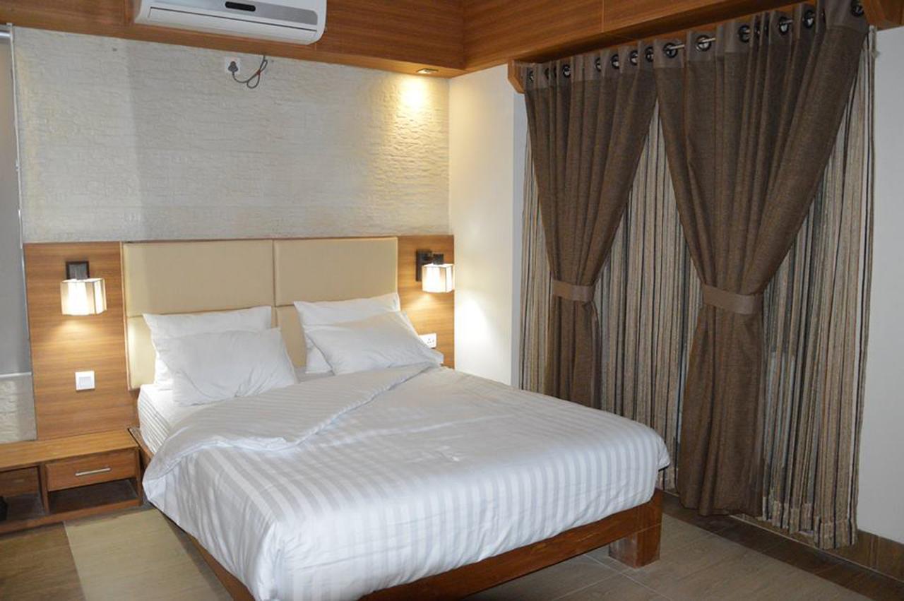 Neeshorgo Hotel & Resort Кокс-Базар Экстерьер фото