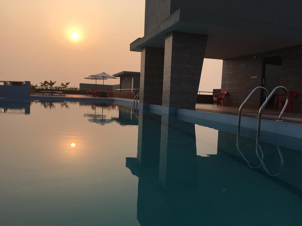 Neeshorgo Hotel & Resort Кокс-Базар Экстерьер фото